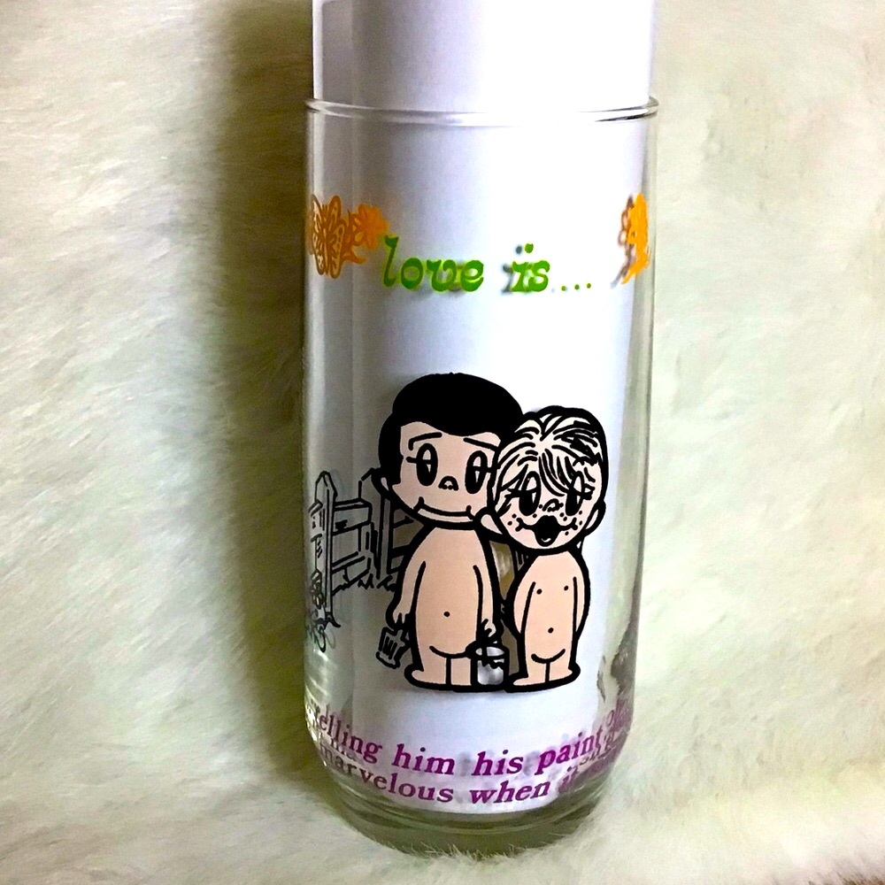 VTG Love Is Cartoon Couple Telling him his Paint Job is Marvelous 1975 Tumbler